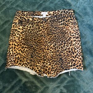 Forever 21 leopard print denim skirt